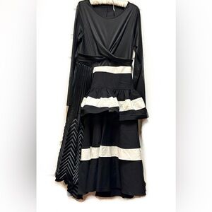 Dainty Jewells Black and White Long Sleeve Dress